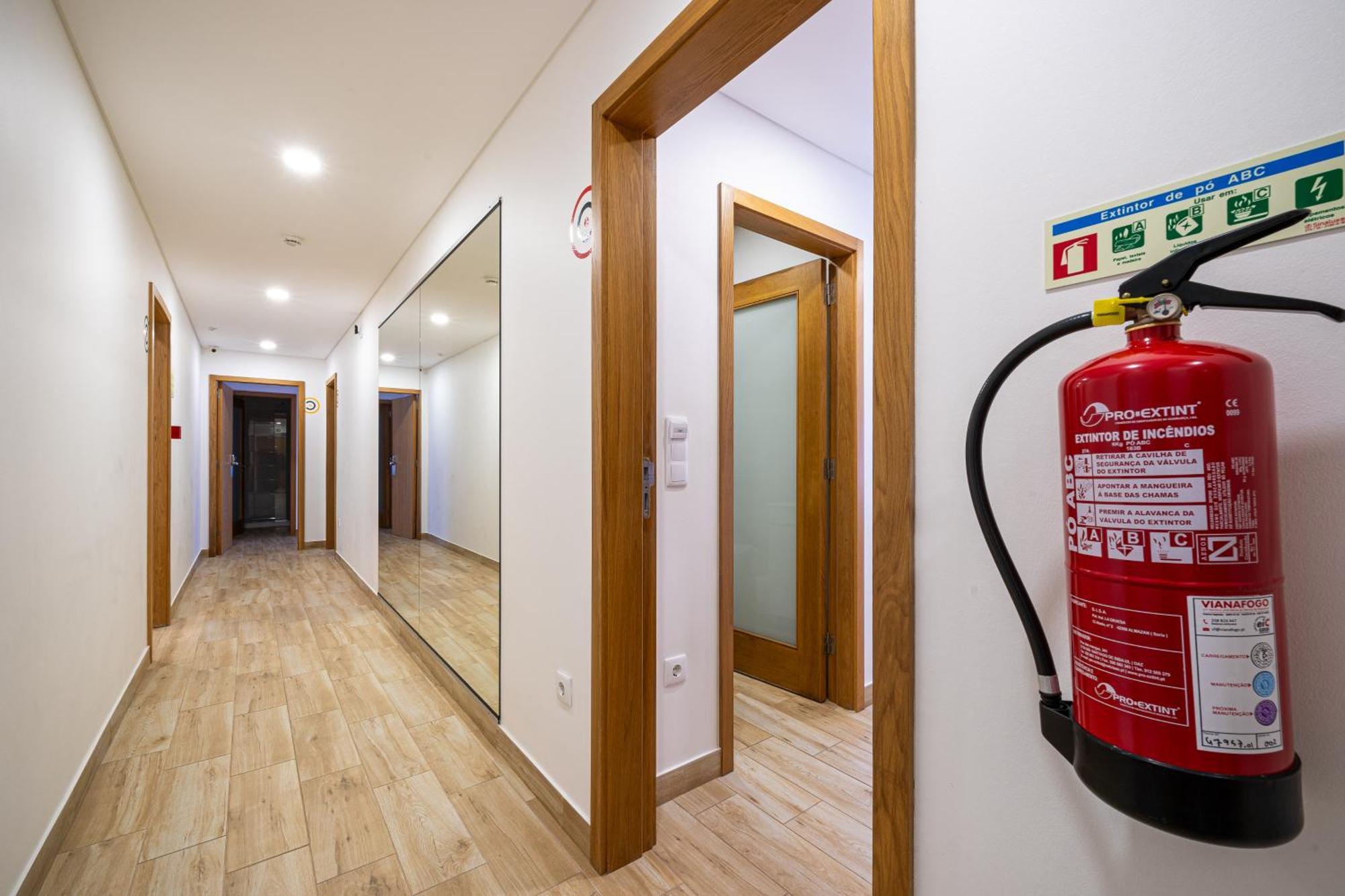 Central Suites São João da Madeira المظهر الخارجي الصورة